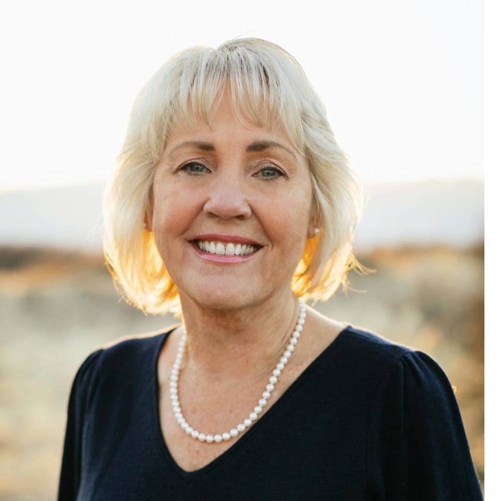 Meet your Posher, Lynn